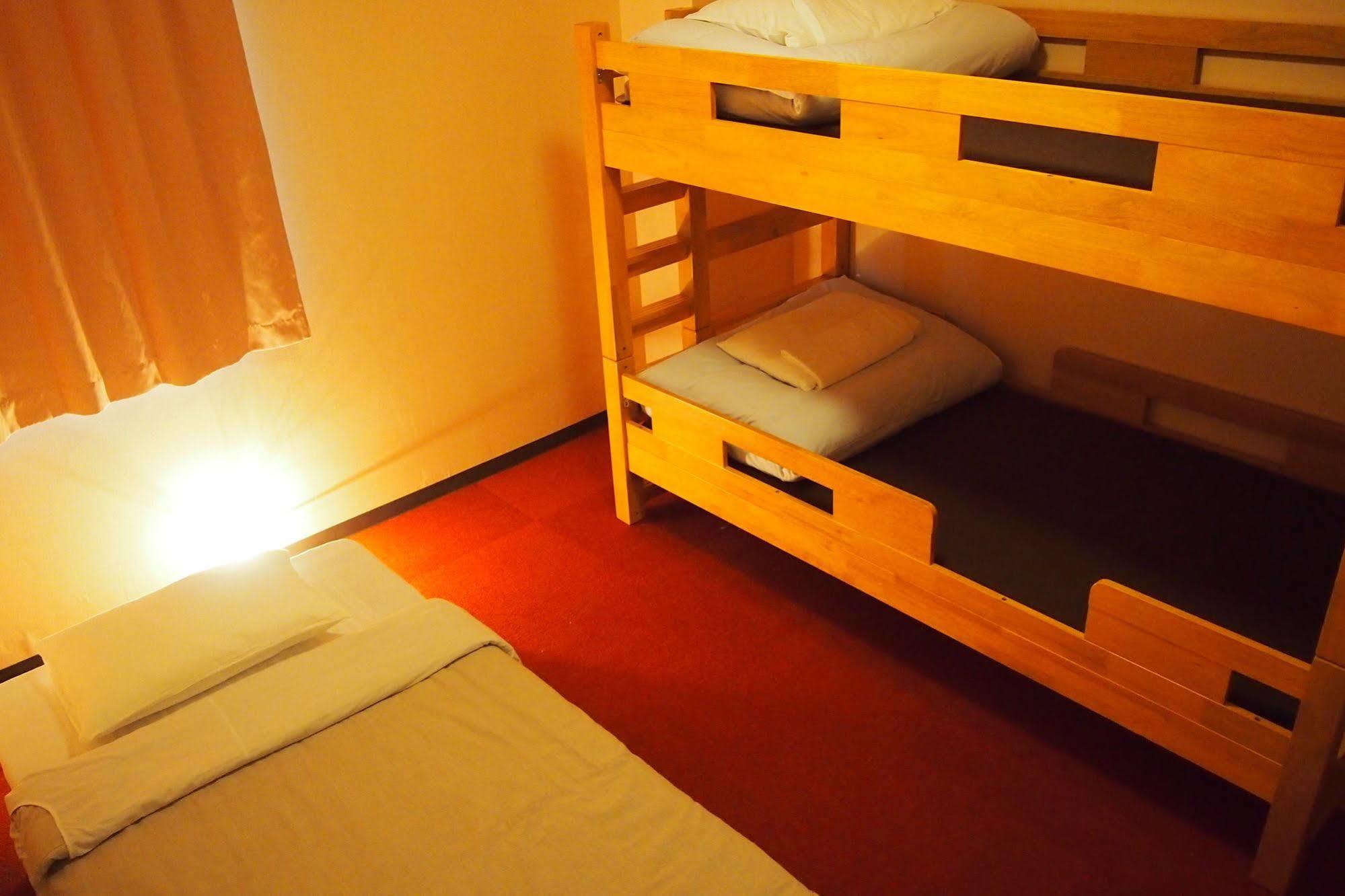 Khaosan Chitose Family Hostel Exterior photo