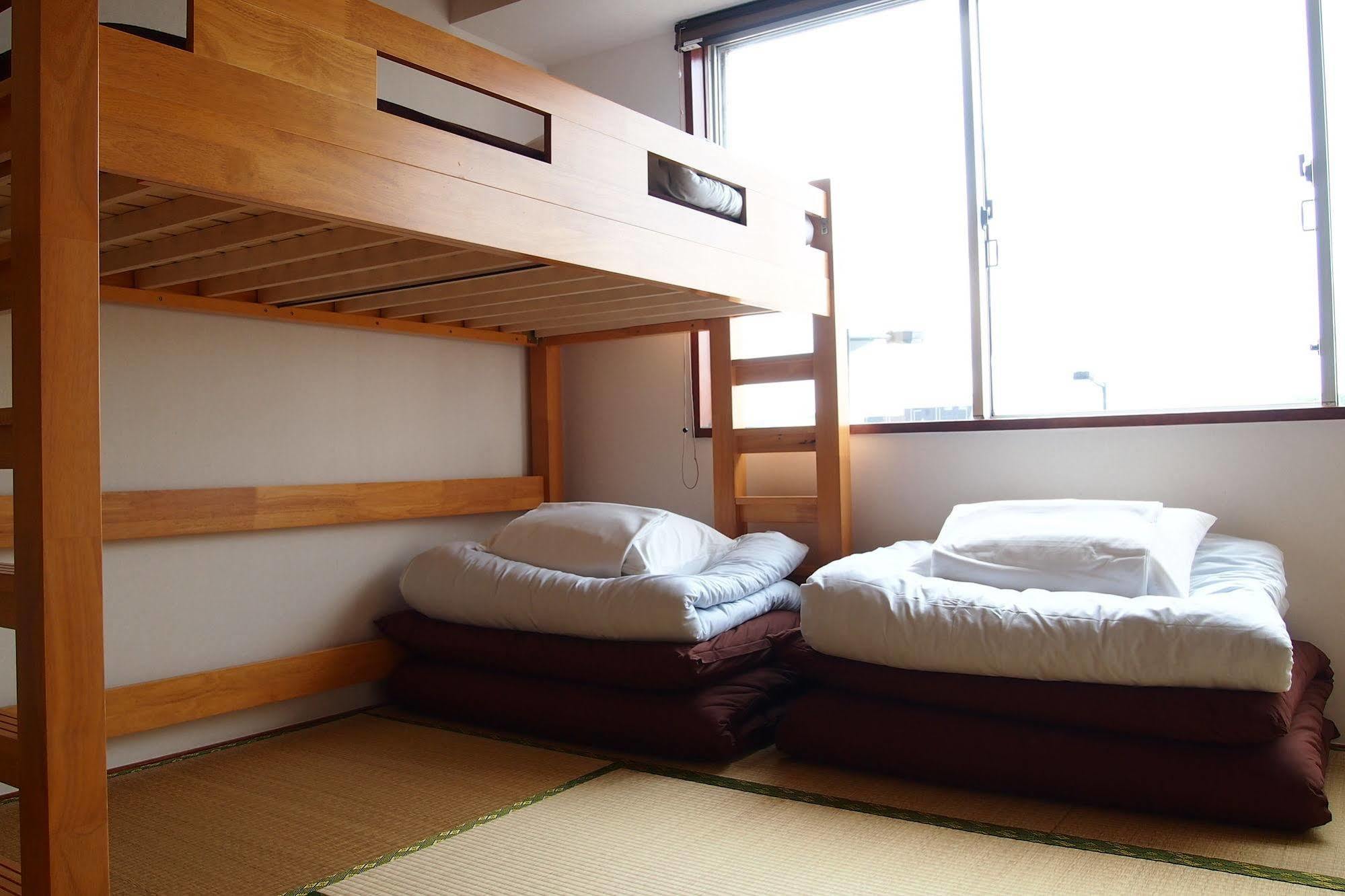 Khaosan Chitose Family Hostel Exterior photo