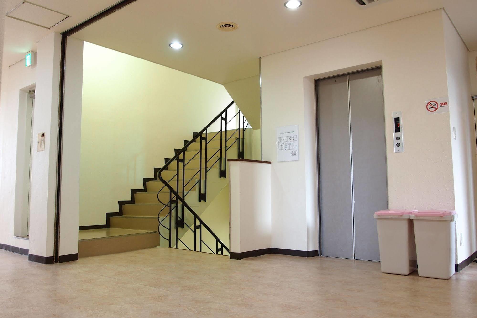 Khaosan Chitose Family Hostel Exterior photo